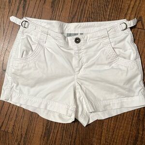 Athleta white shorts size 4